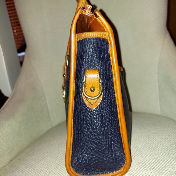 Vintage Dooney & Bourke AWL Satchel - Picture 4 of 11